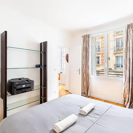 شقة Guestready - Parisian Haven Near The Eiffel Tower